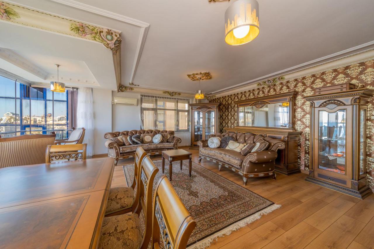 Lovely Flat With Sea View Near Beach In Muratpasa Antalya Buitenkant foto