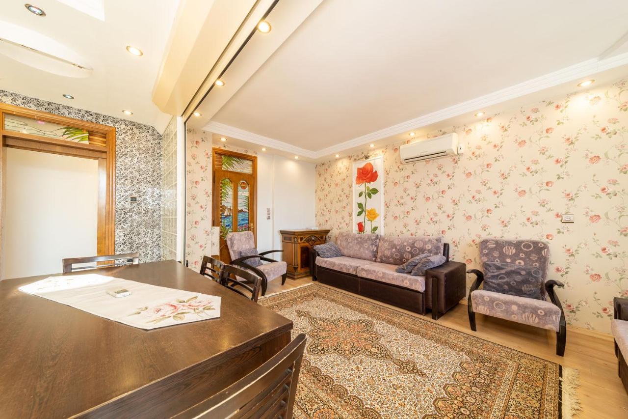 Lovely Flat With Sea View Near Beach In Muratpasa Antalya Buitenkant foto